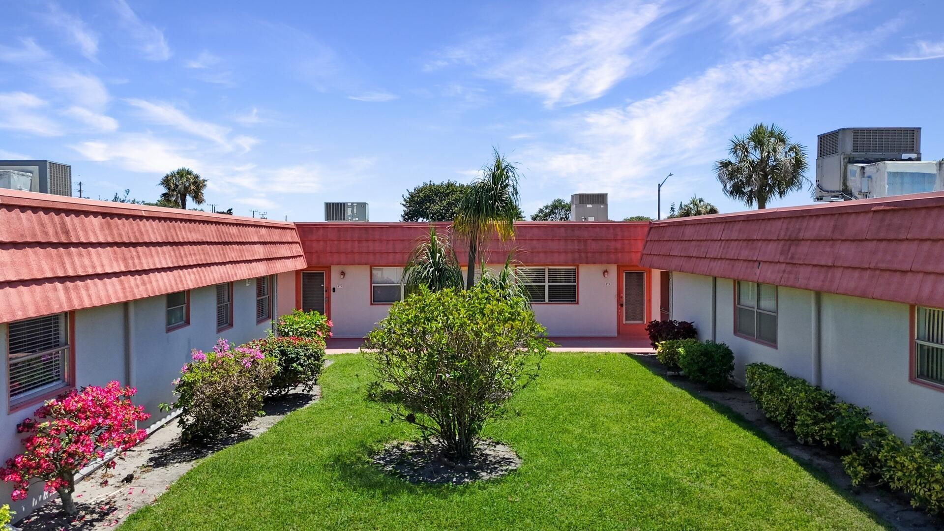 274 Seville L, Delray Beach, FL 33446 Photo