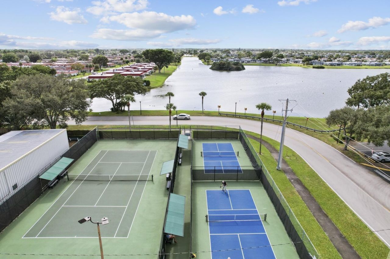 274 Seville L, Delray Beach, FL 33446 Photo