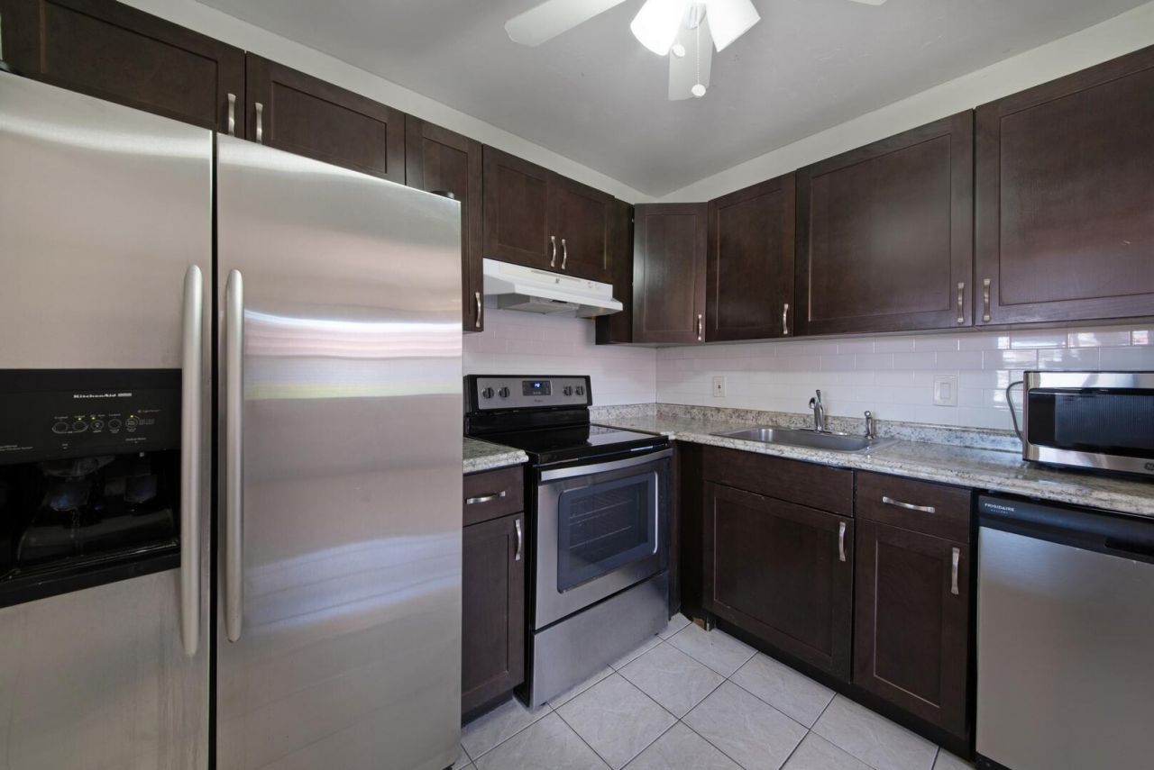 274 Seville L, Delray Beach, FL 33446 Photo