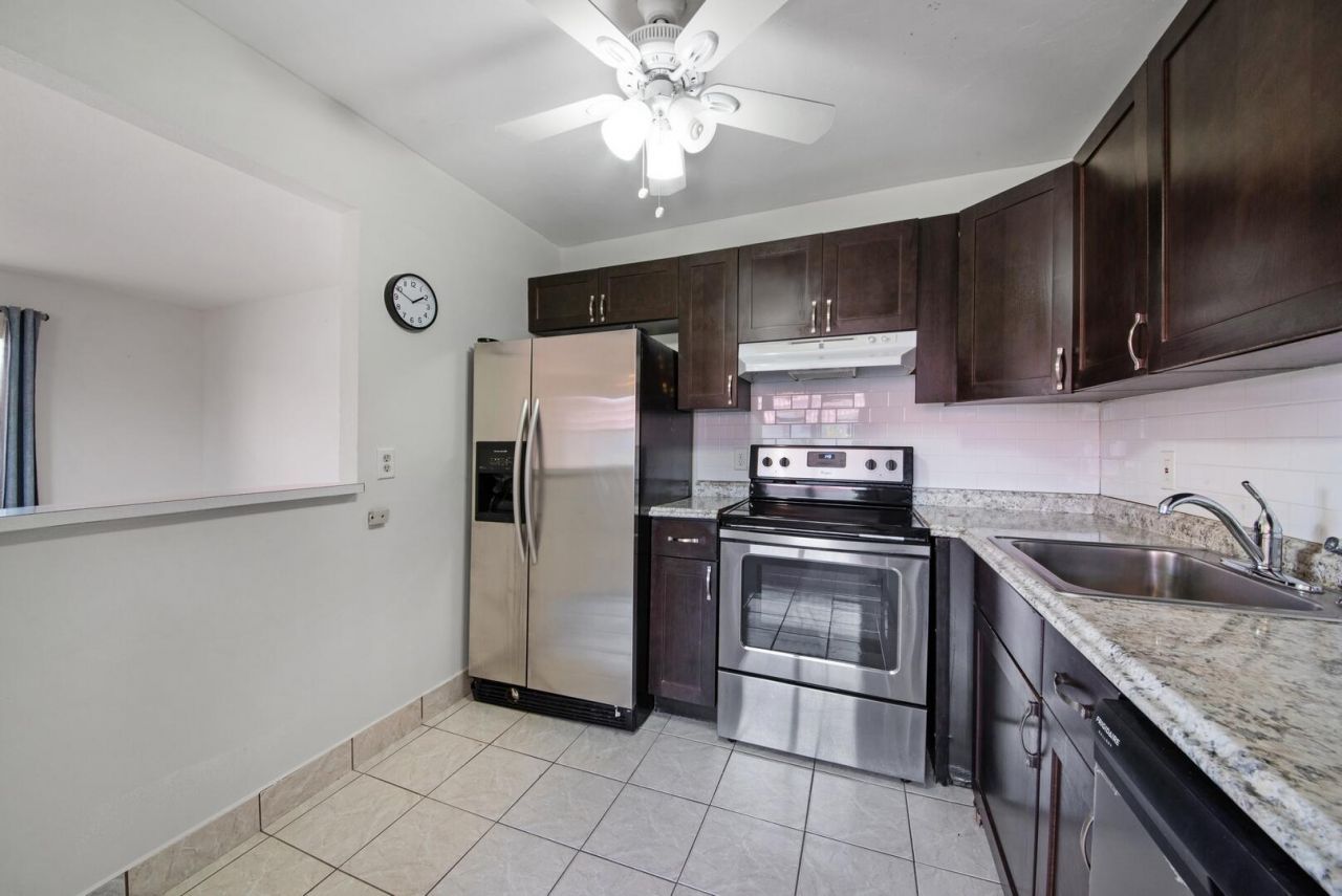 274 Seville L, Delray Beach, FL 33446 Photo