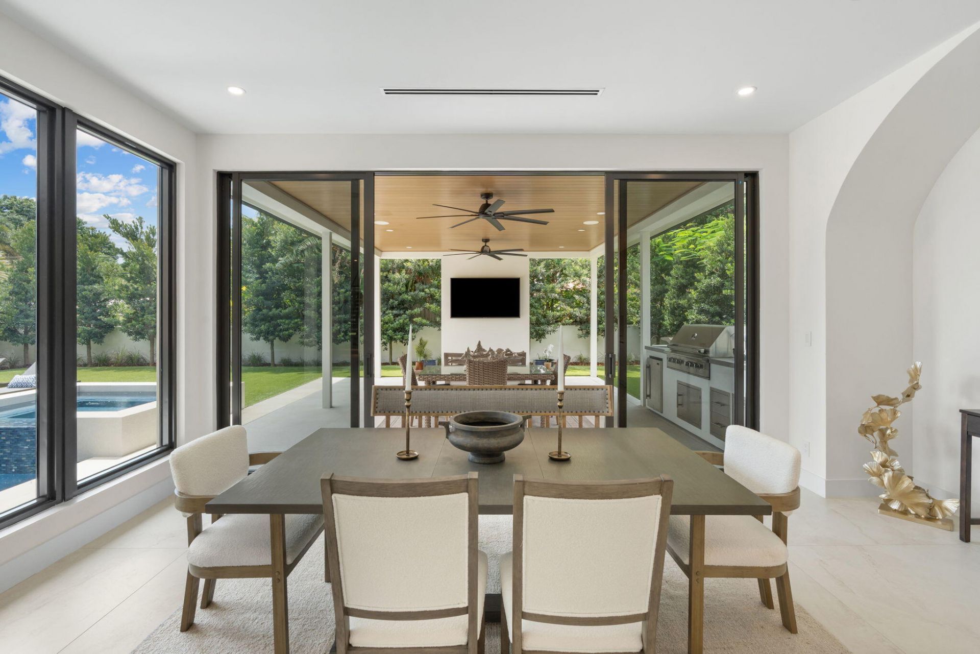 2506 NE 14th Street, Fort Lauderdale, FL 33304 Photo