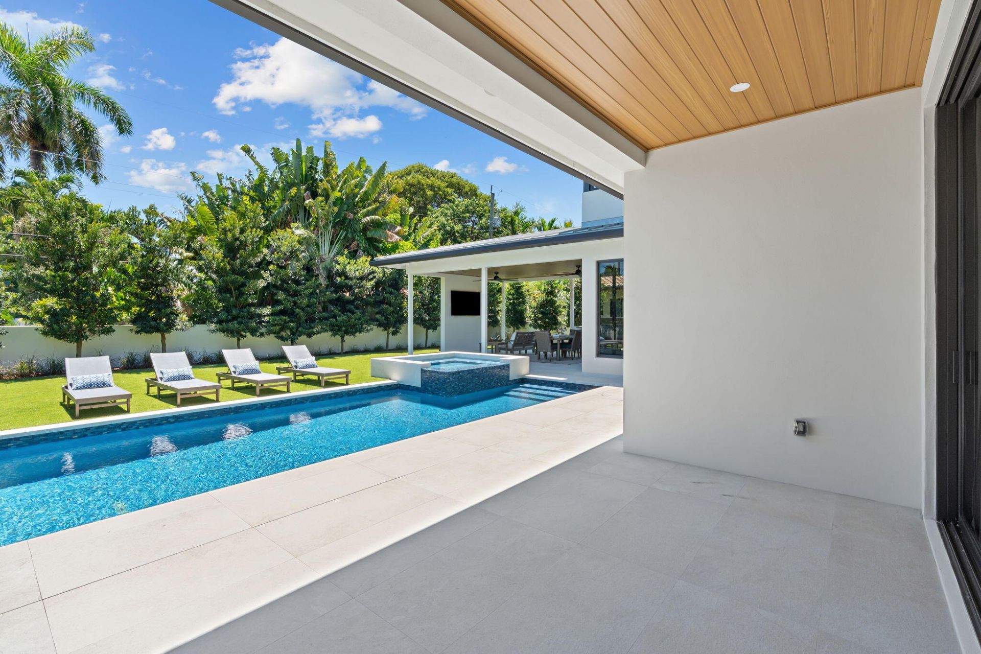 2506 NE 14th Street, Fort Lauderdale, FL 33304 Photo