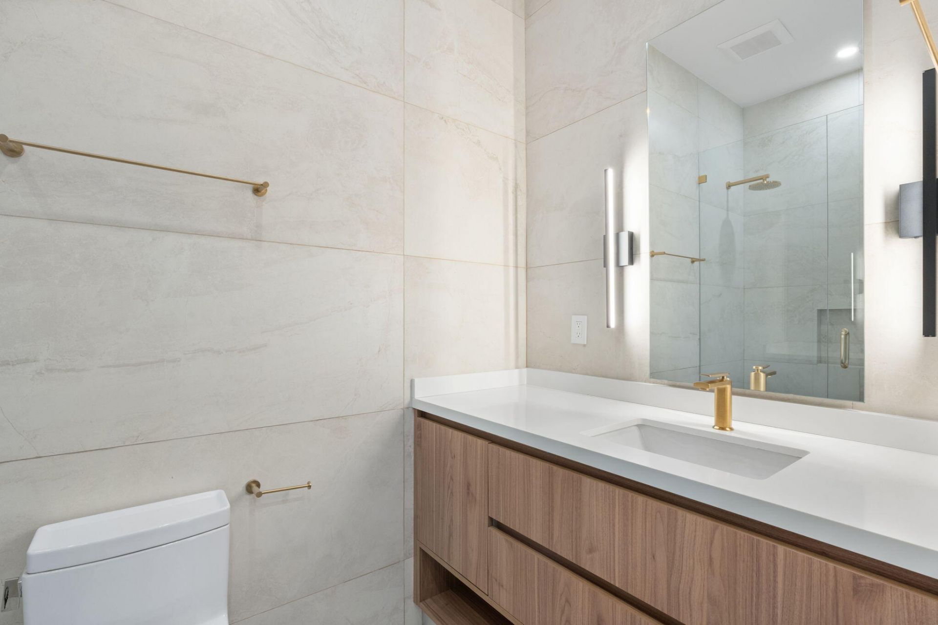 2506 NE 14th Street, Fort Lauderdale, FL 33304 Photo