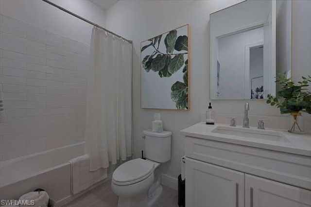 9083 Saint Lucia Dr, Naples, FL 34114 Photo