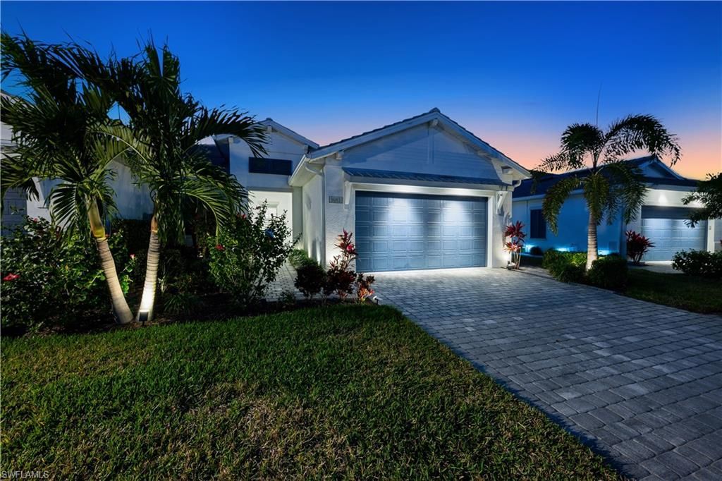 9083 Saint Lucia Dr, Naples, FL 34114 Photo