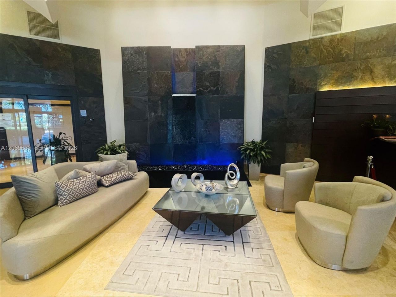 3300 NE 191st St , Unit 1101, Aventura, FL 33180 Photo