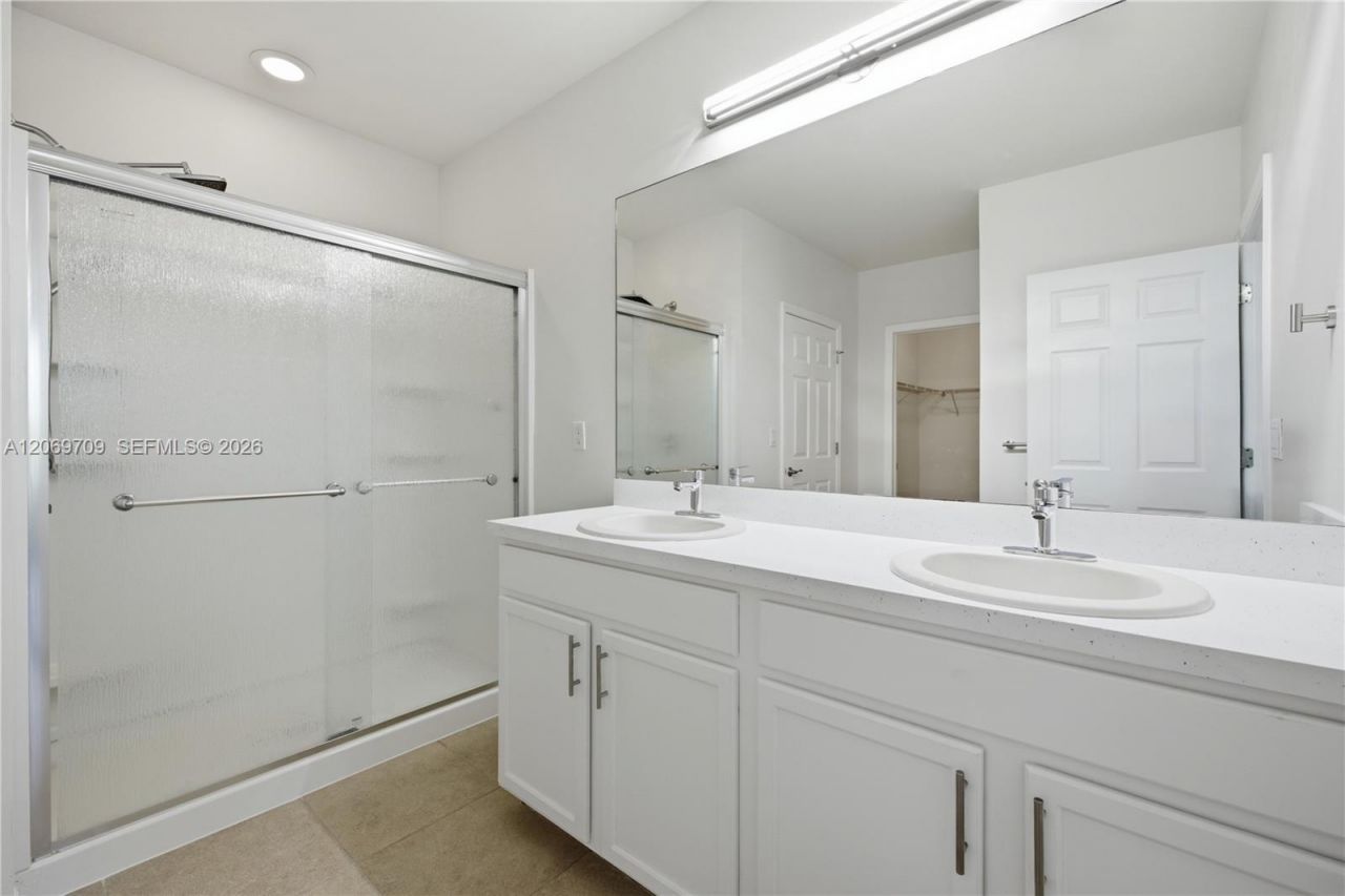 10288 Silver Pond Ln , Lehigh Acres, FL 33936 Photo