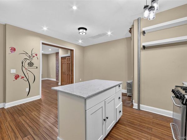237 135th Street , Unit 4A, New York (Manhattan), NY 10030
