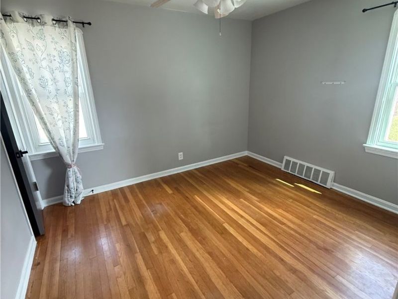 7715 Renwood Drive, Parma, OH 44129 Photo 16