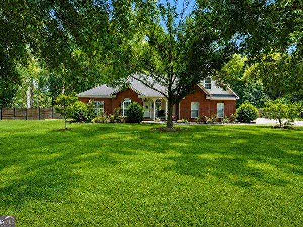 1201 E Hampton Drive, Statesboro, GA 30461