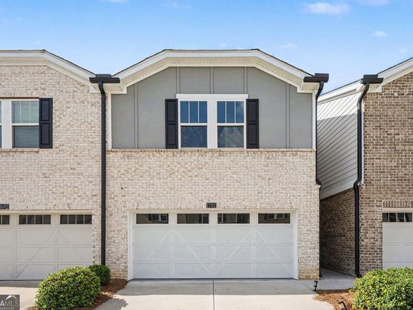 1702 Villageside Court, Lawrenceville, GA 30043