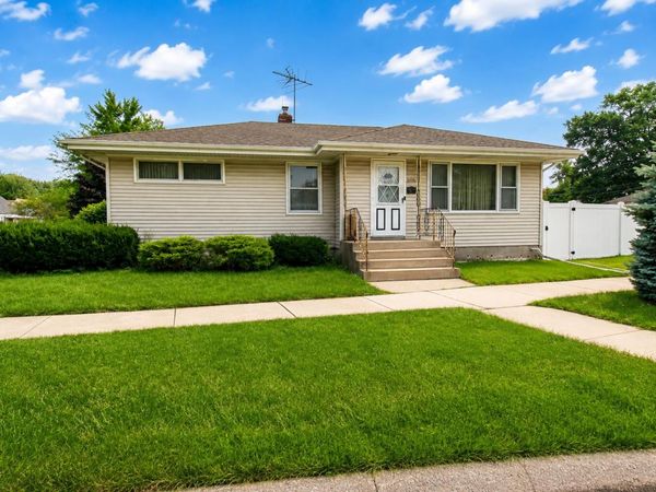 3006 163rd Place, Hammond, IN 46323