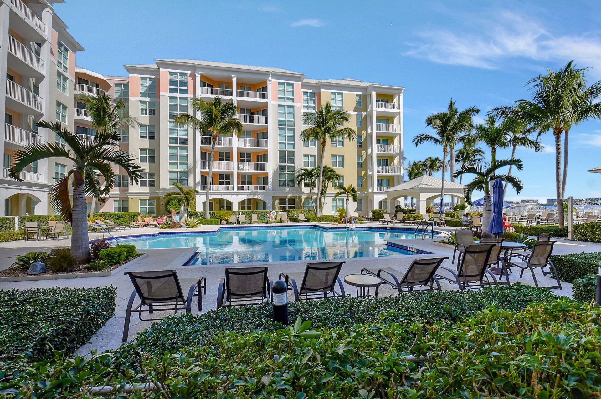 802 W Windward Way, Unit 303, Lantana, FL 33462 Photo