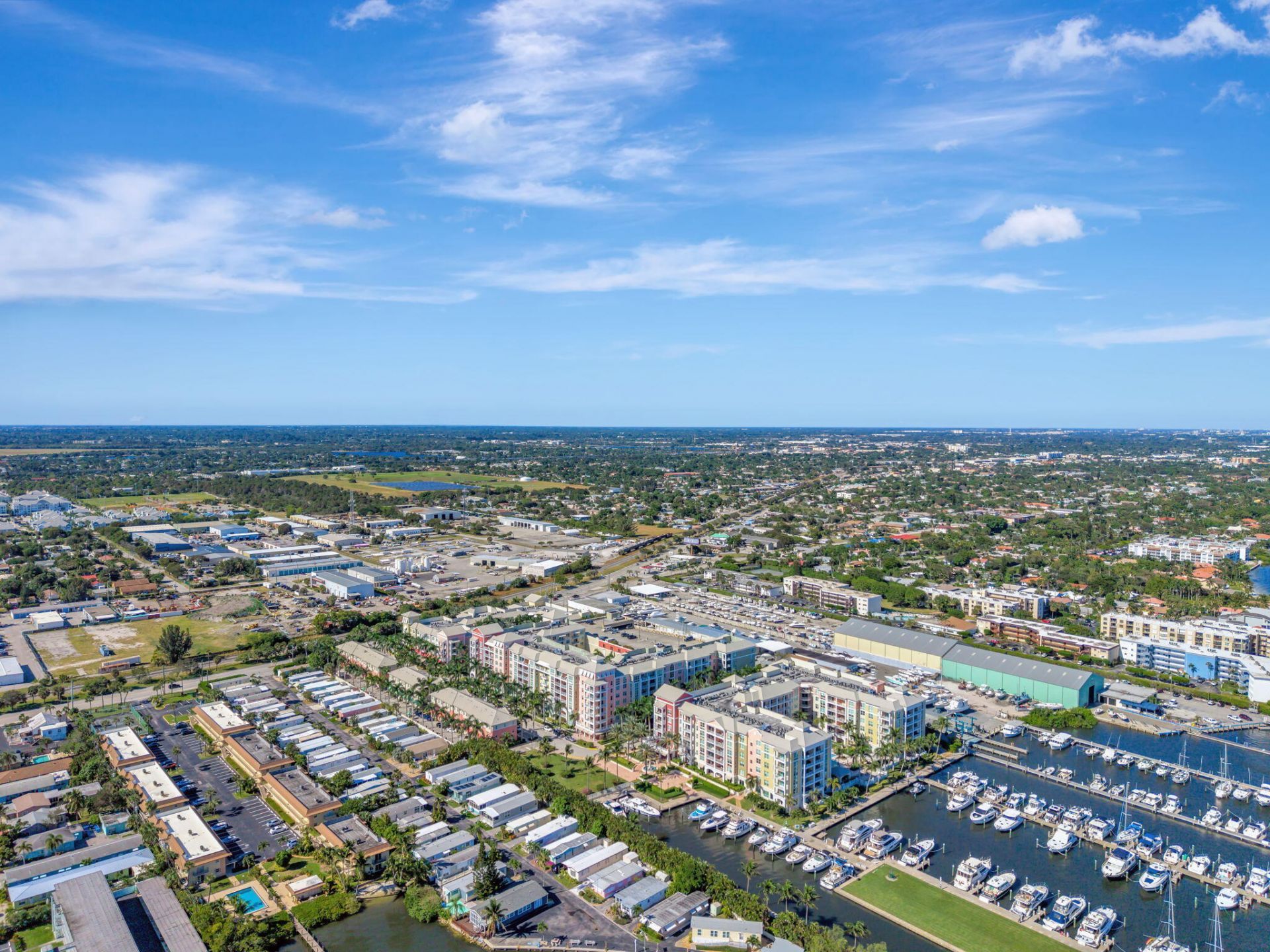 802 W Windward Way, Unit 303, Lantana, FL 33462 Photo