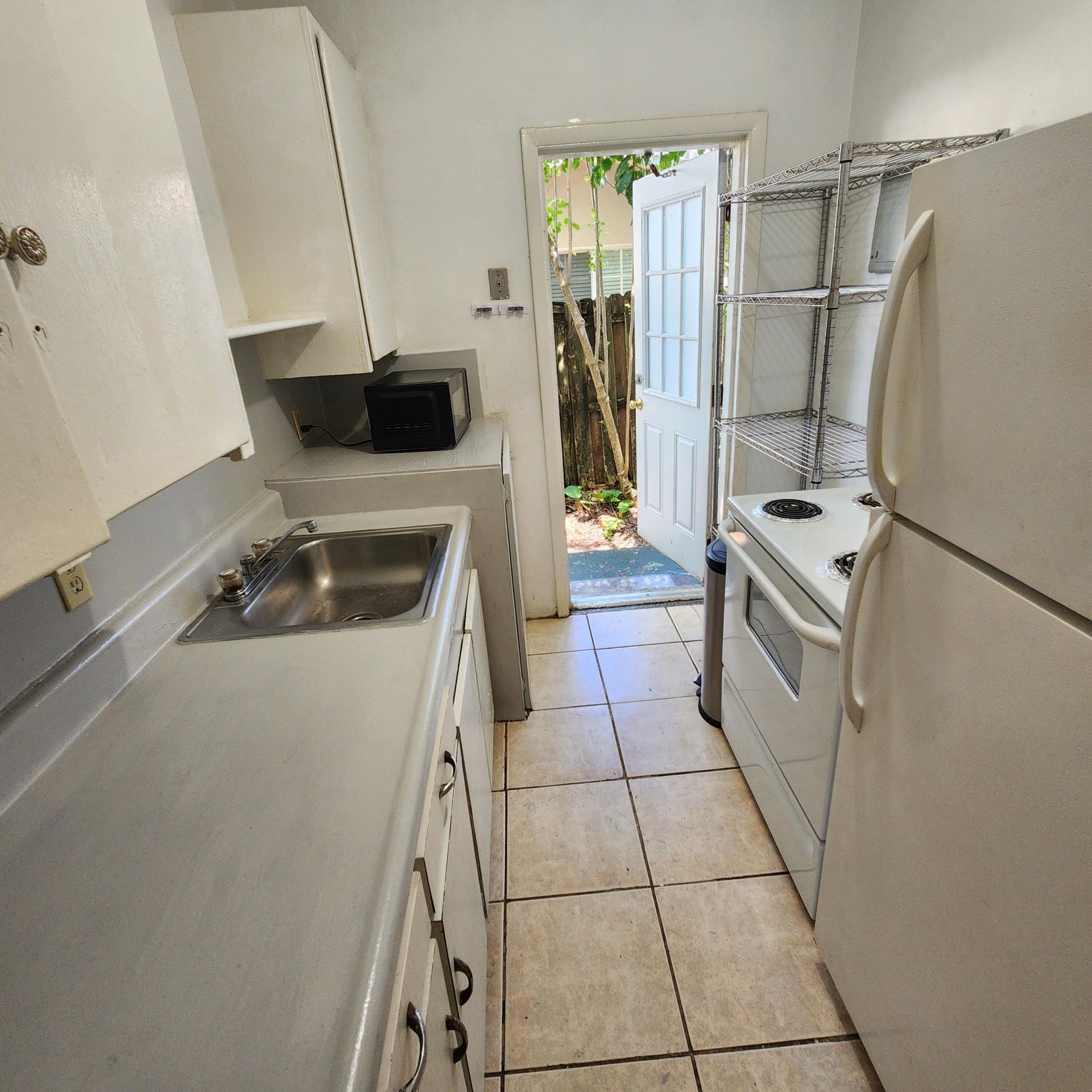 715 SW 4th Street, Unit #4, Fort Lauderdale, FL 33312 Photo