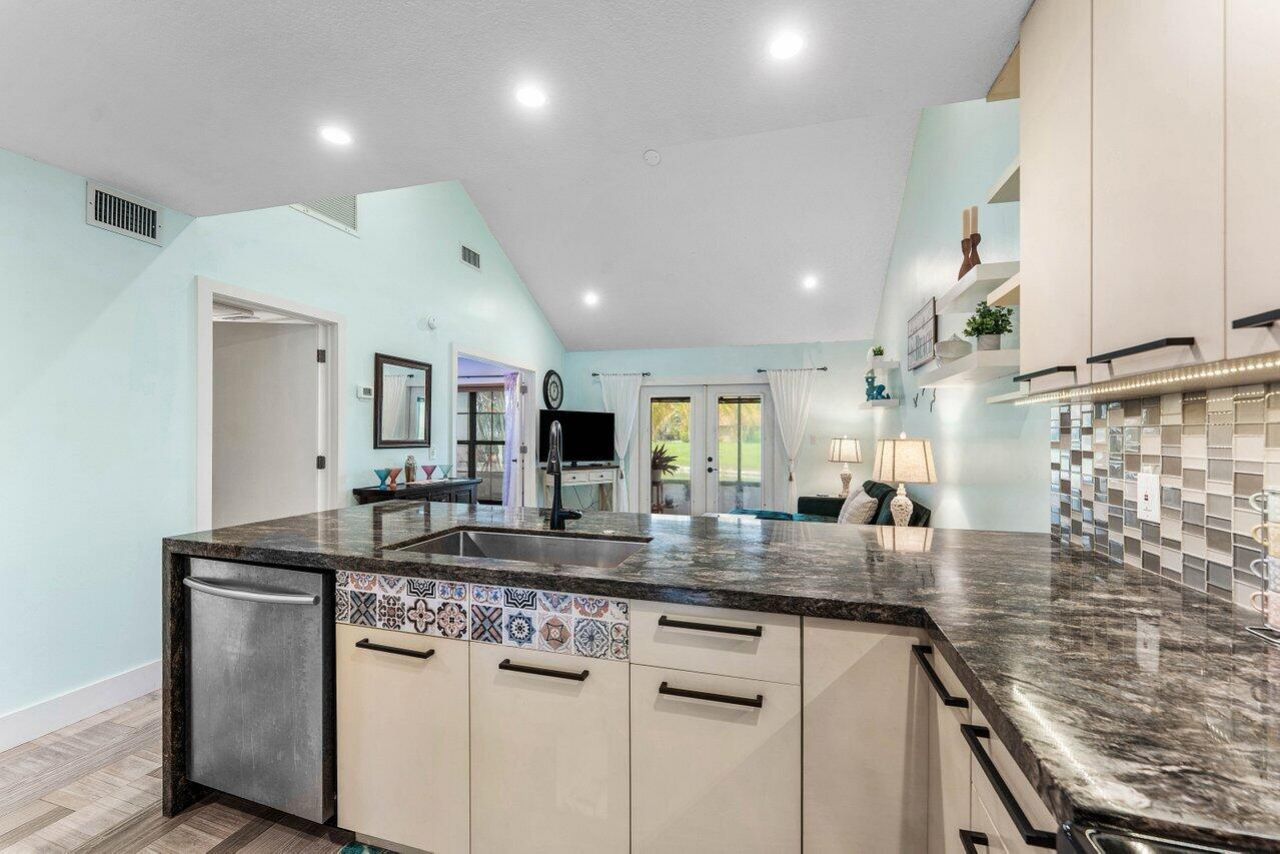 18577 Woodstream Drive, Boca Raton, FL 33498 Photo