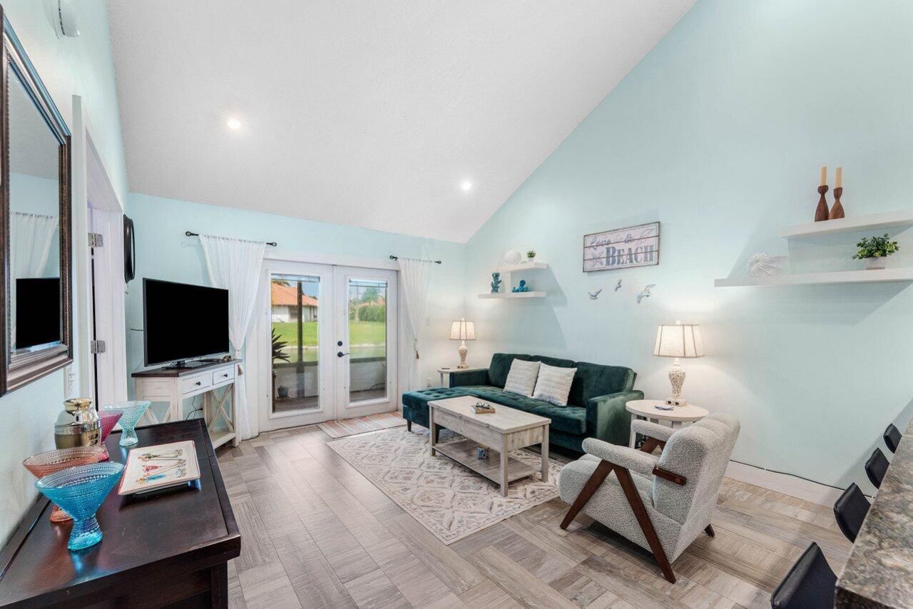 18577 Woodstream Drive, Boca Raton, FL 33498 Photo