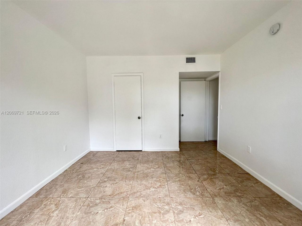 8460 NW 4th Ct , Unit 8460, Miami, FL 33150 Photo