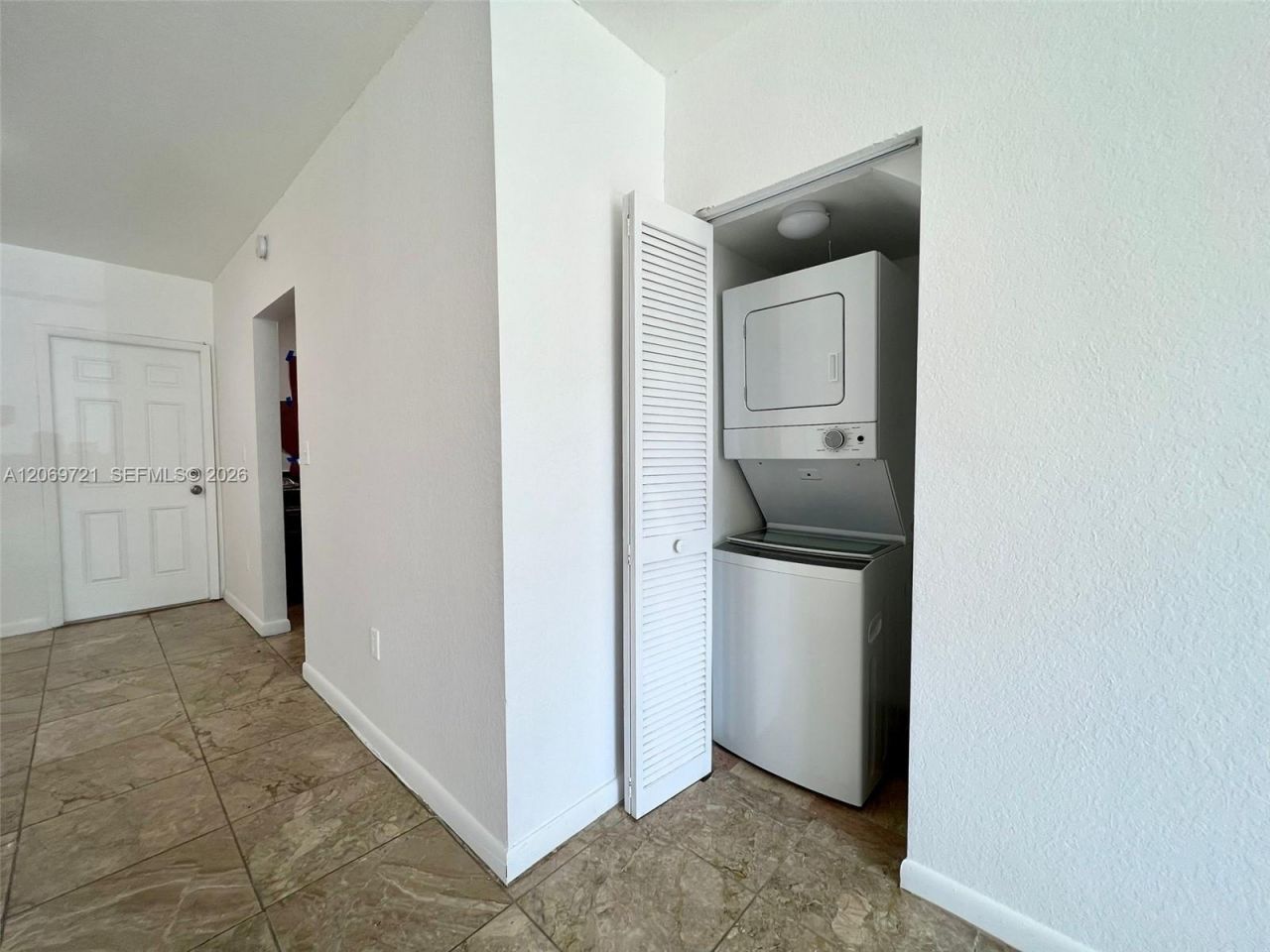 8460 NW 4th Ct , Unit 8460, Miami, FL 33150 Photo
