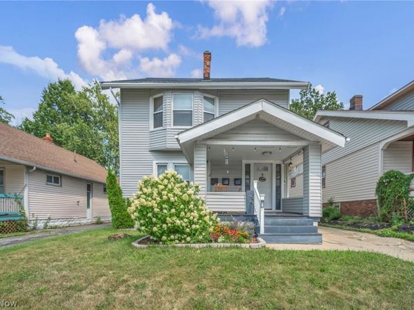 2203 Bunts Road, Lakewood, OH 44107