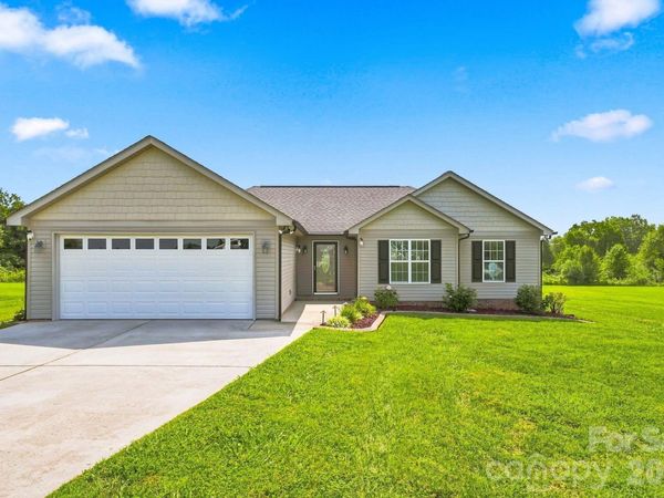 1215 Autumn Cove, Monroe, NC 28112