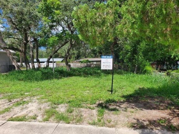 1922 VIRGINIA AVENUE , TARPON SPRINGS, FL 34689