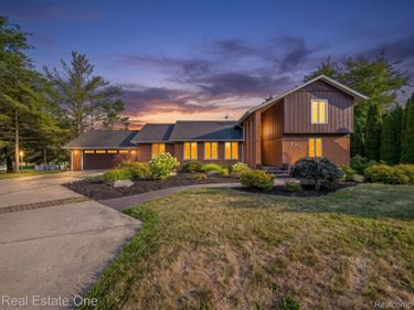 3311 N Custer Road, Frenchtown Township, Mi 48162