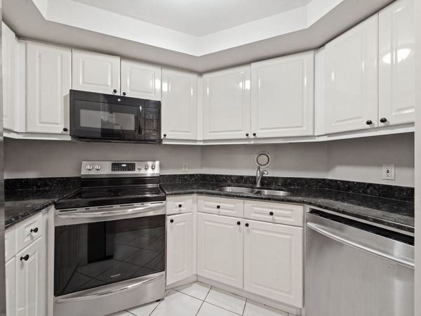 195 N Harbor Drive , Unit 3805, Chicago, IL 60601