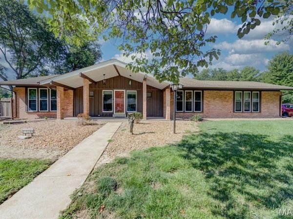 13248 Hobnail Drive, Unincorporated, MO 63146
