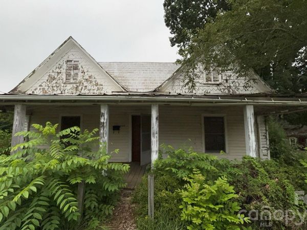 249 Cherry Mountain Street , Forest City, NC 28043