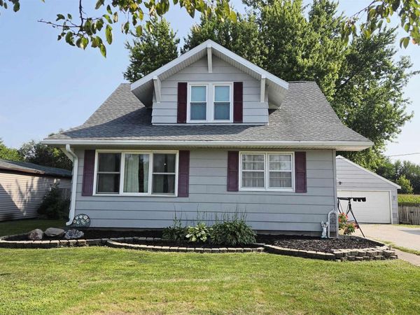 1705 Main Street, Gowrie, IA 50543