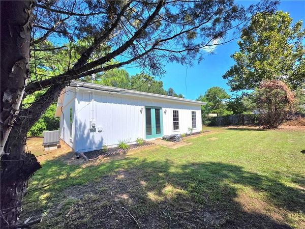 27 SPICE Street , Picayune, MS 39466
