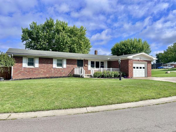 220 Terrence Drive, Bellefontaine, OH 43311
