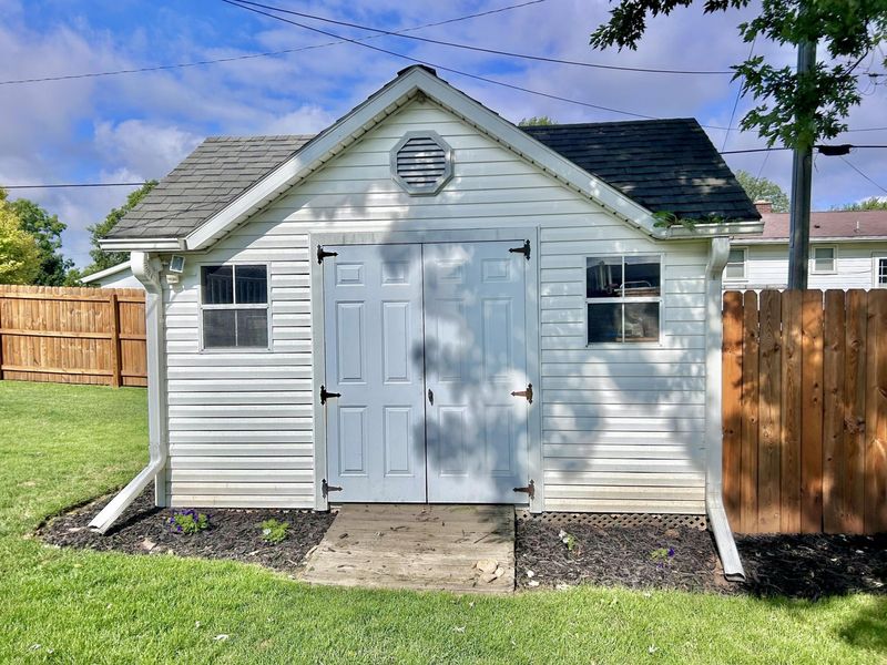 220 Terrence Drive, Bellefontaine, OH 43311 Photo 5