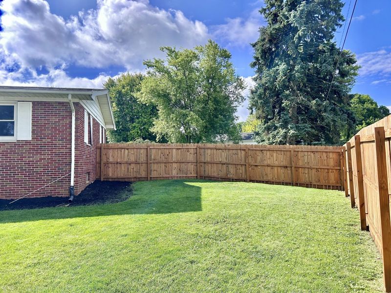 220 Terrence Drive, Bellefontaine, OH 43311 Photo 6