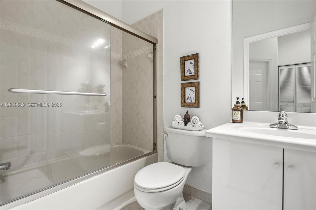1514 Winterberry Ln , Weston, FL 33327 Photo