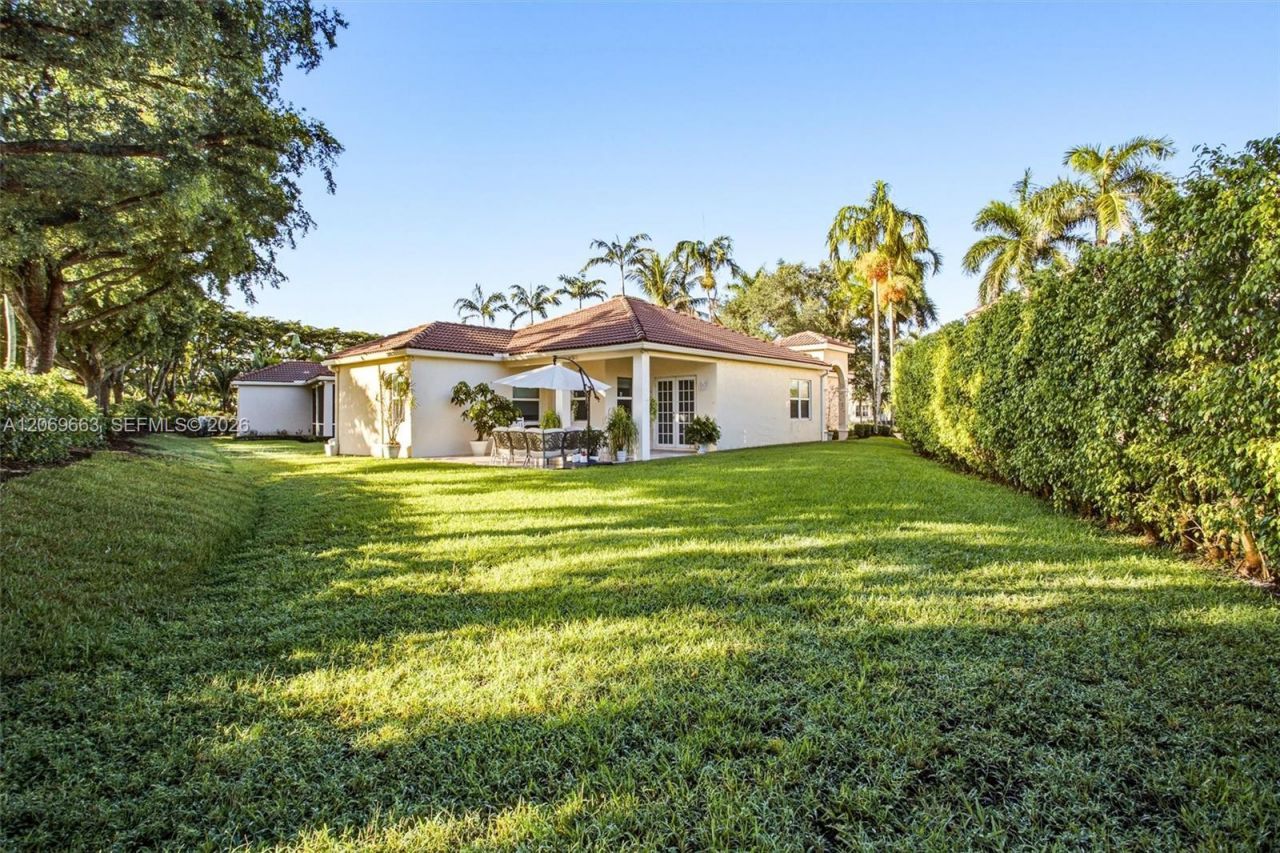 1514 Winterberry Ln , Weston, FL 33327 Photo