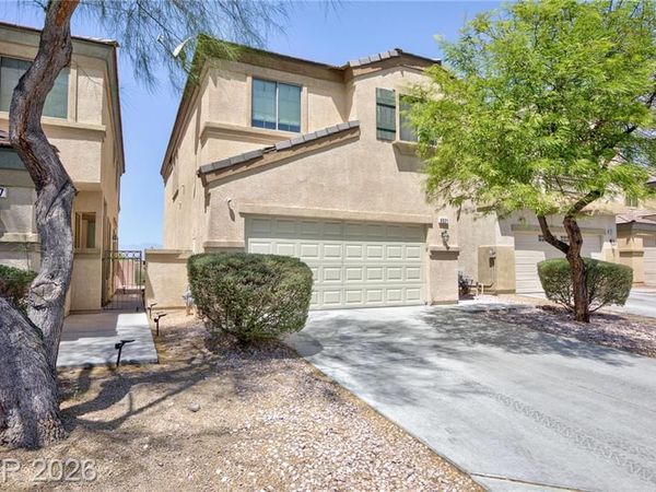6521 Raven Hall Street , North Las Vegas, NV 89084