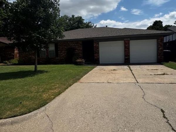 10416 Dover Drive, Yukon, OK 73099