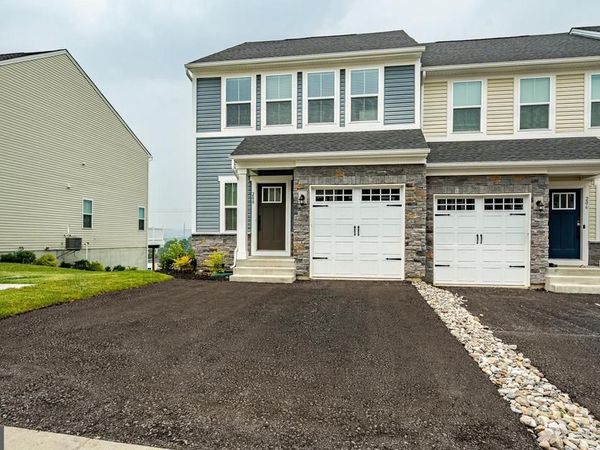 208 CHASE DRIVE, DOWNINGTOWN, PA 19335