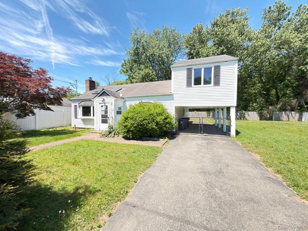 9 Babbitt Court, Elmsford, NY 10523