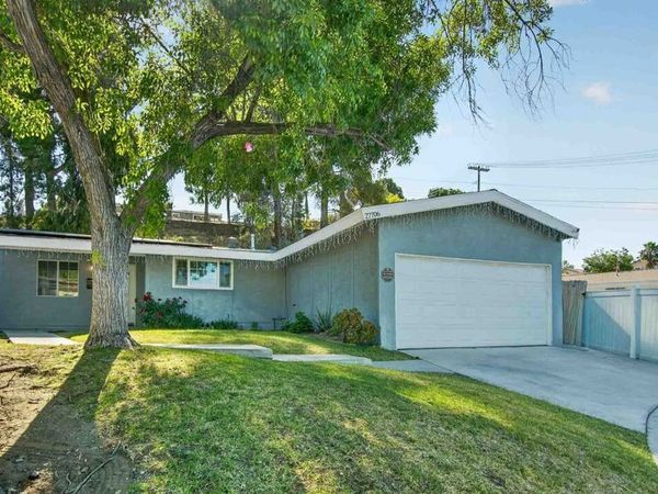 27706 Haxton Drive, Santa Clarita, CA 91351