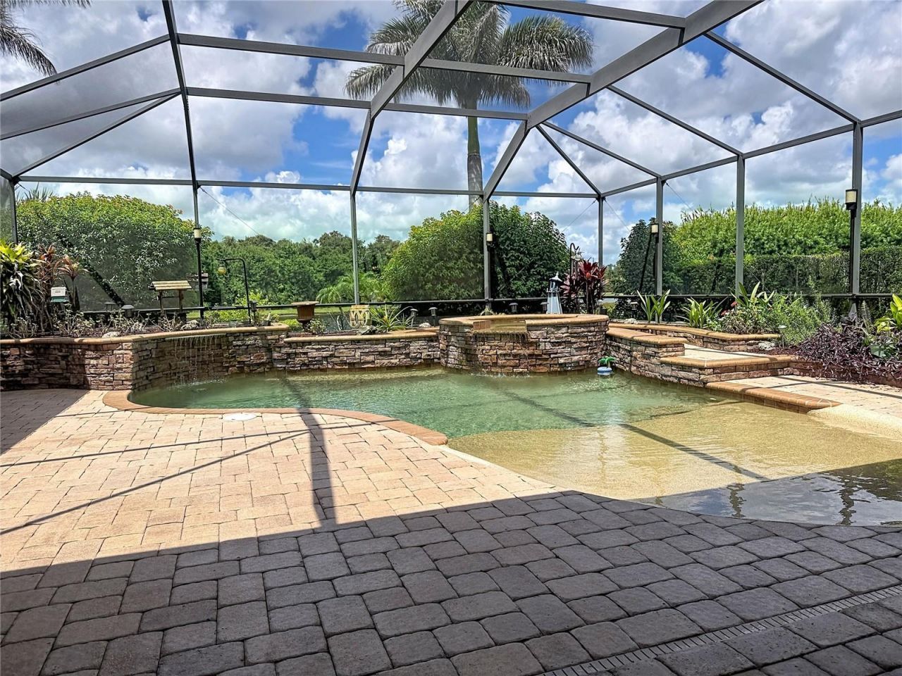 414 169th Court Ne, Bradenton, FL 34212 Photo