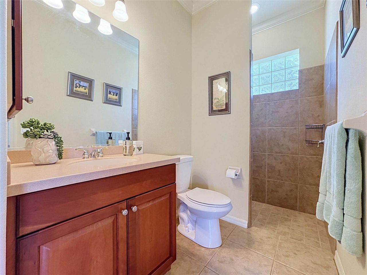 414 169th Court Ne, Bradenton, FL 34212 Photo
