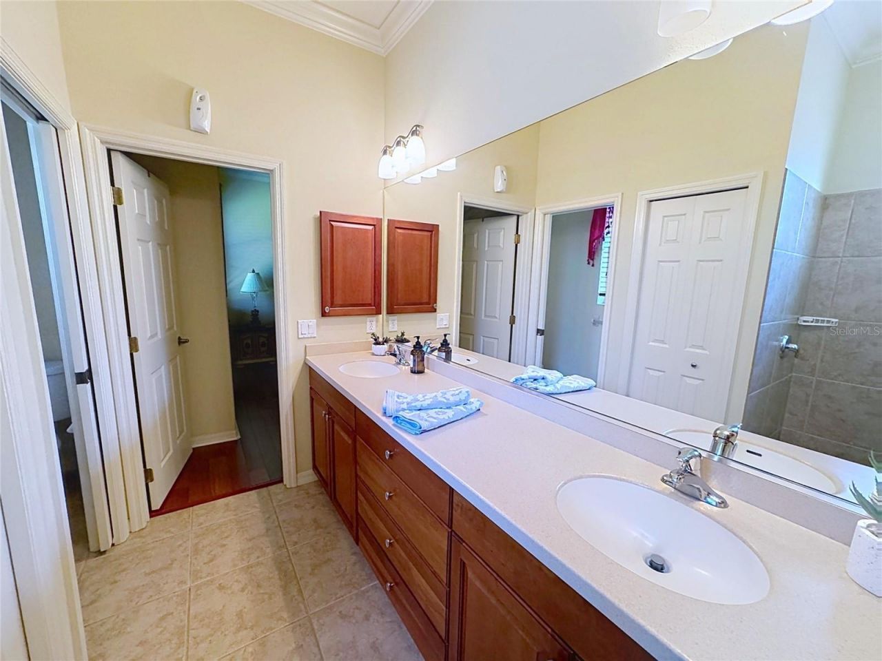 414 169th Court Ne, Bradenton, FL 34212 Photo