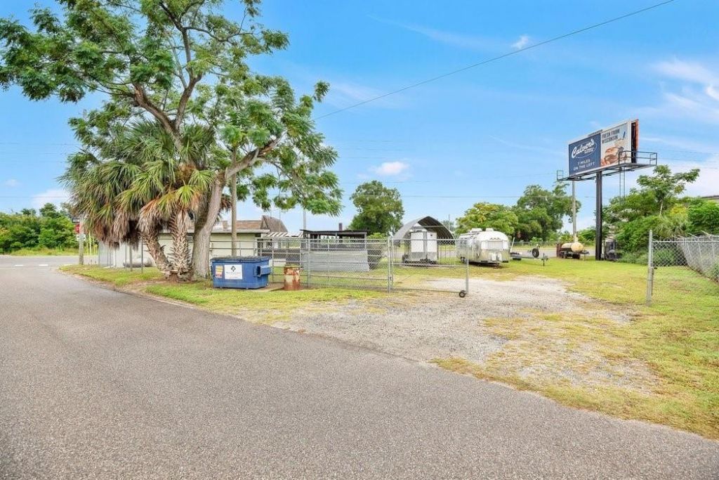 3101 N Orange Blossom Trail , Zellwood, FL 32798 Photo