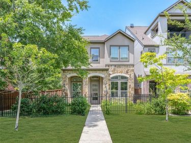 3702 Red Leaf Lane, Dallas, TX 75209