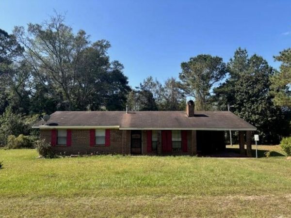 284 Sunset, Mount Olive, MS 39119