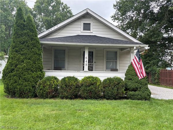 648 Crown Avenue , Ravenna, OH 44266
