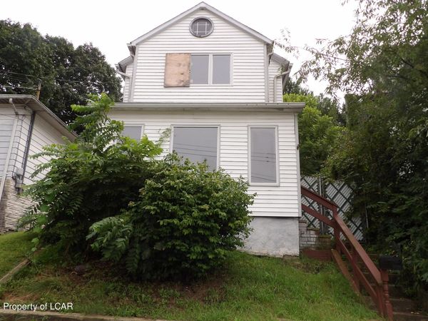 1008 Ridge Street, Hanover Township, PA 18706